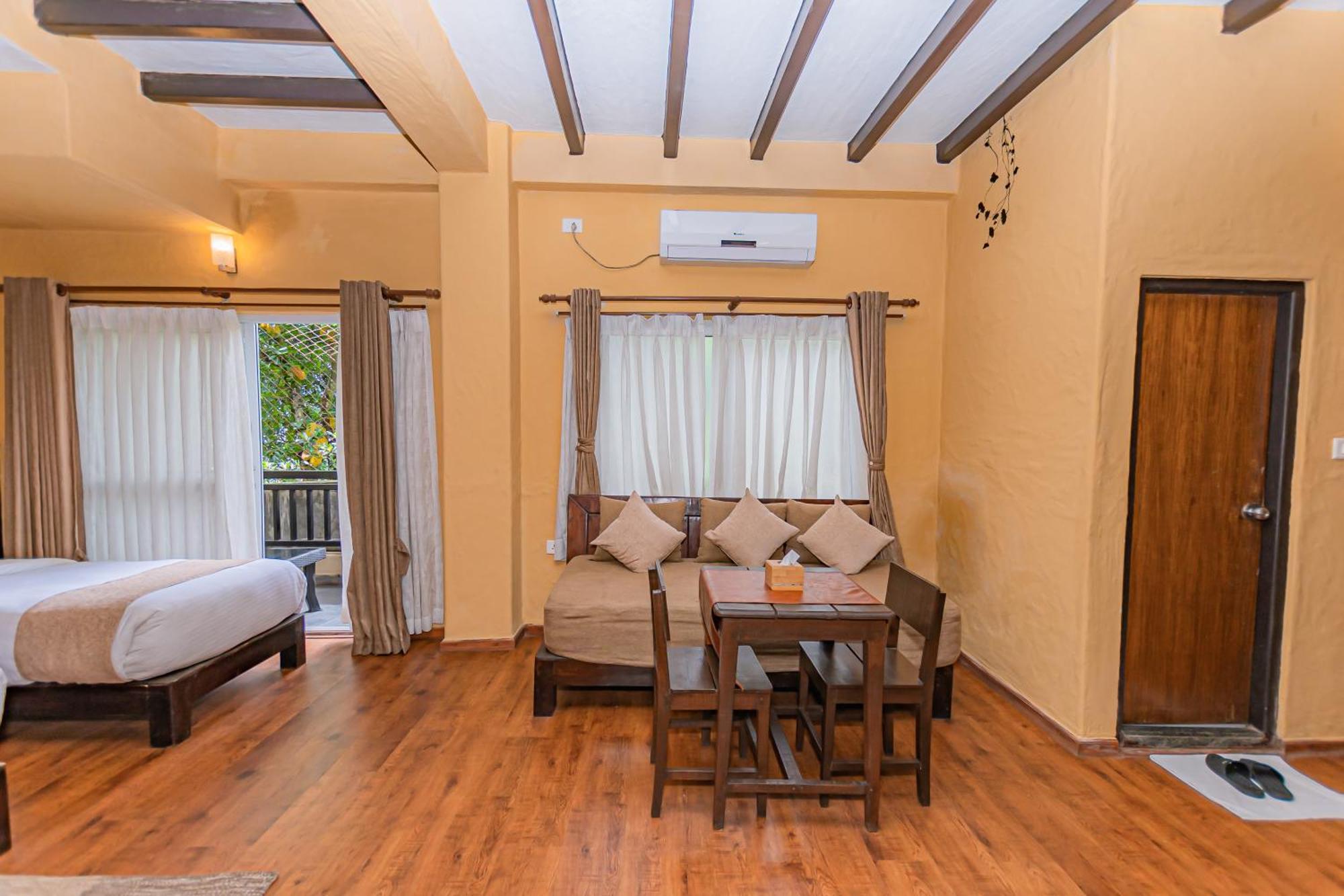Pokhara Boutique Hotel Екстериор снимка
